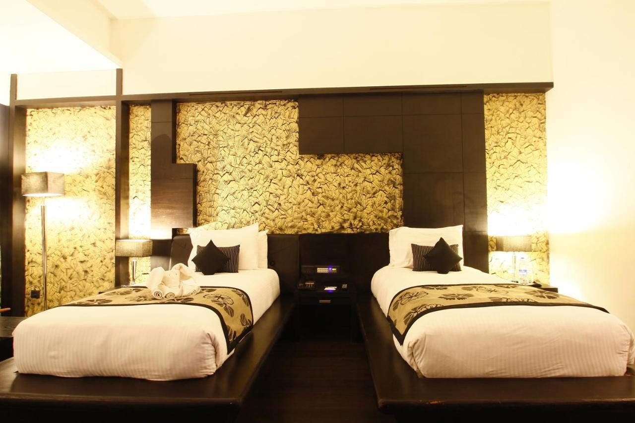 Grand Estancia Salem Room photo