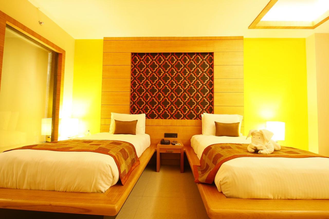 Grand Estancia Salem Room photo